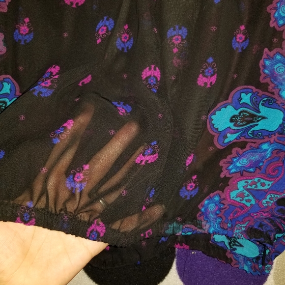 Mossimo blouse - Picture 2 of 4